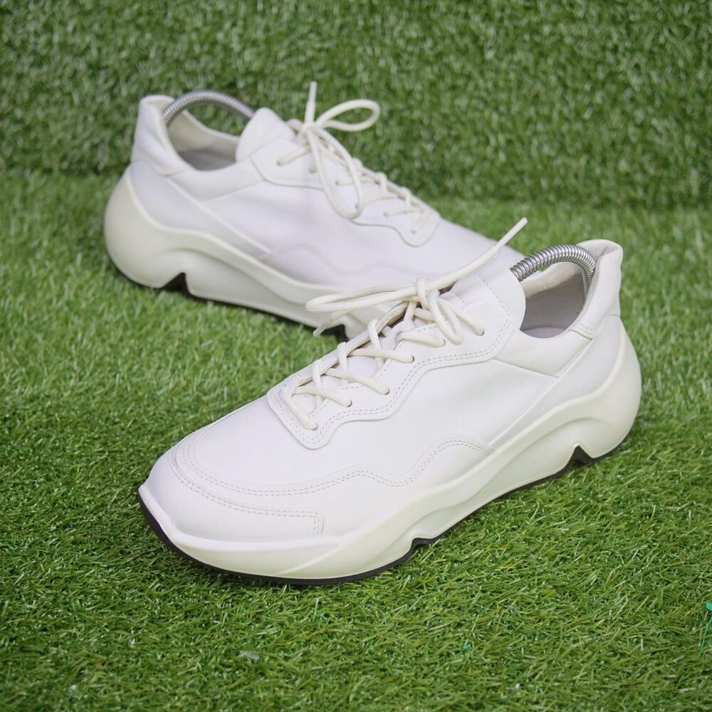 ECCO Chunky Sneaker White Leather Low Top Platform - Womens Size 10/10.5